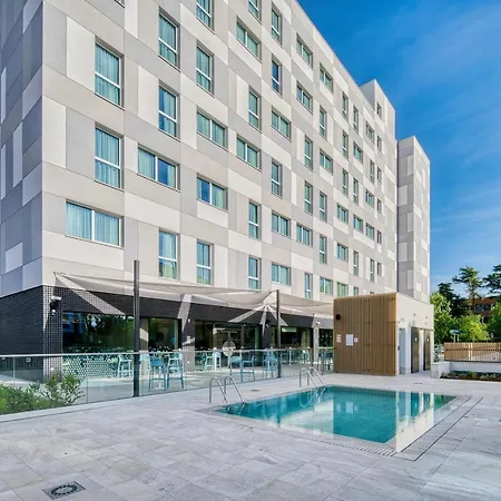 Holiday Inn Express - Madrid - Airport By Ihg-3